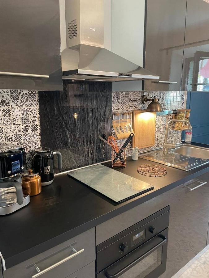 La Reyniere Acomodação com café da manhã Serres  Exterior foto